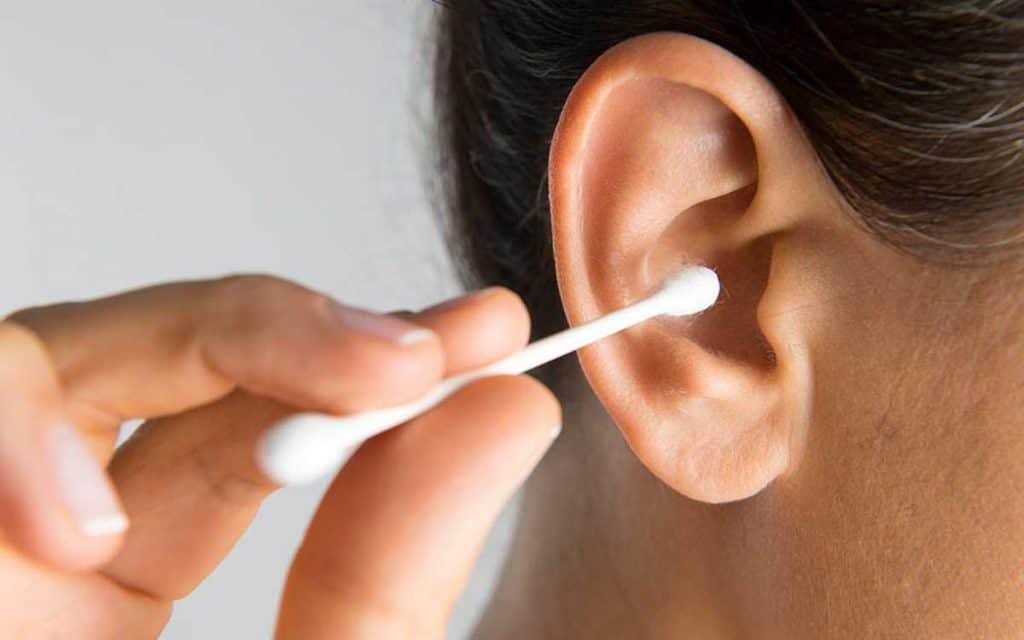 How To Remove Ear Wax 