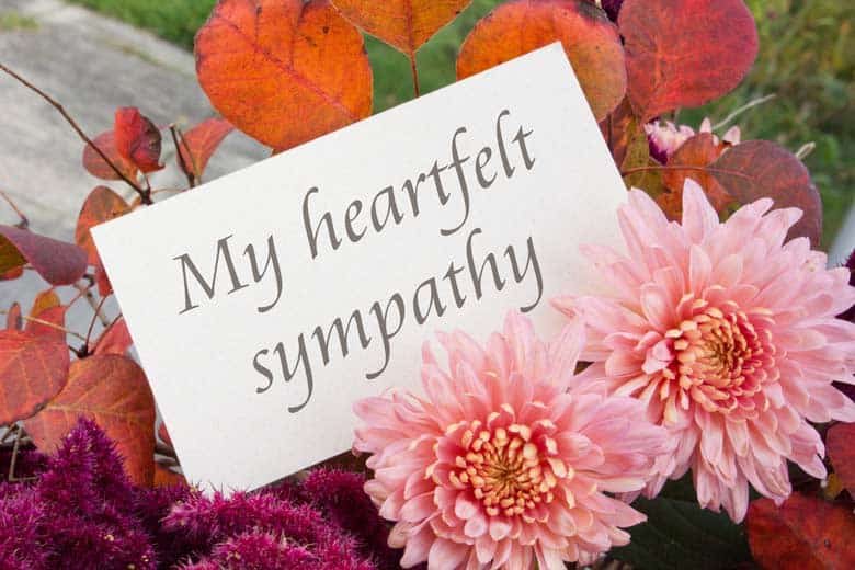 Heartfelt Sympathy Messages and Quotes For Loss of … - YeyeLife